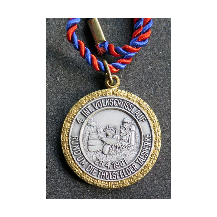 ALLEMAGNE : médaille de la 4° int.Cloppenburger Volkslauf 1981 Rundum die Thülsfelder Talsperre
