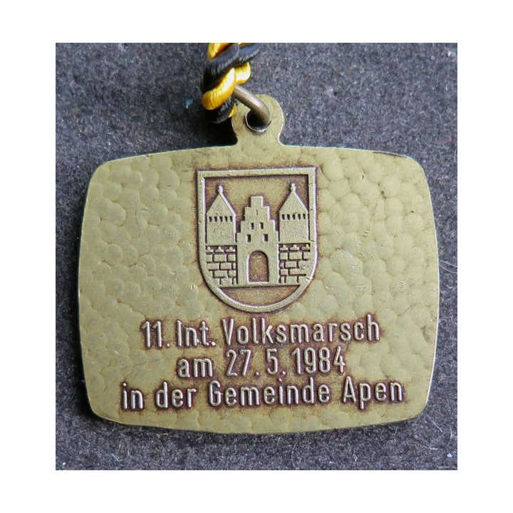 ALLEMAGNE : médaille de la 11° Int. Volksmarsch du 27.5.1984 in der Germainde Apen