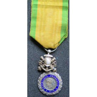FRANCE : Médaille militaire 1870 3° république en argent DOUBLE FACE modèle du 5° type