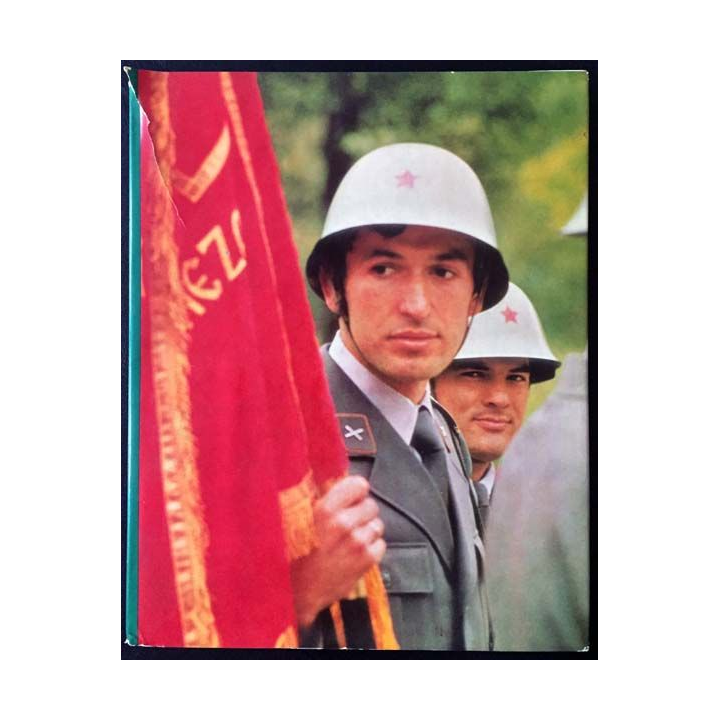 1. Forces armées de la République Socialiste Fédérative de Yougoslavie publié par la maison d'édition et de presse