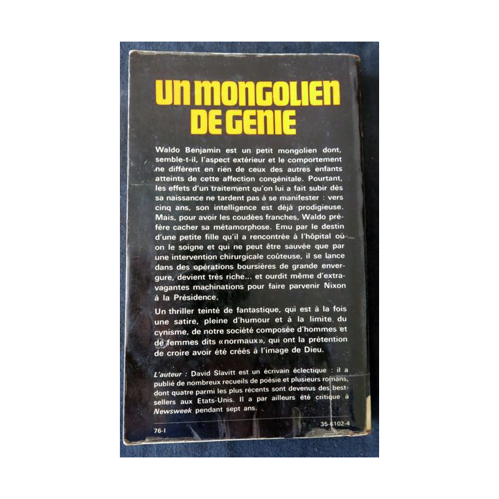 Un mongolien de génie de Robert Slavitt éditions Fayard  (Roman)