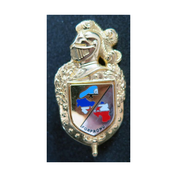GENDARMERIE : Prévôté de la FORPRONU type 1 de fabrication Boussemart H. 698 écu or sur argent plateau argenté