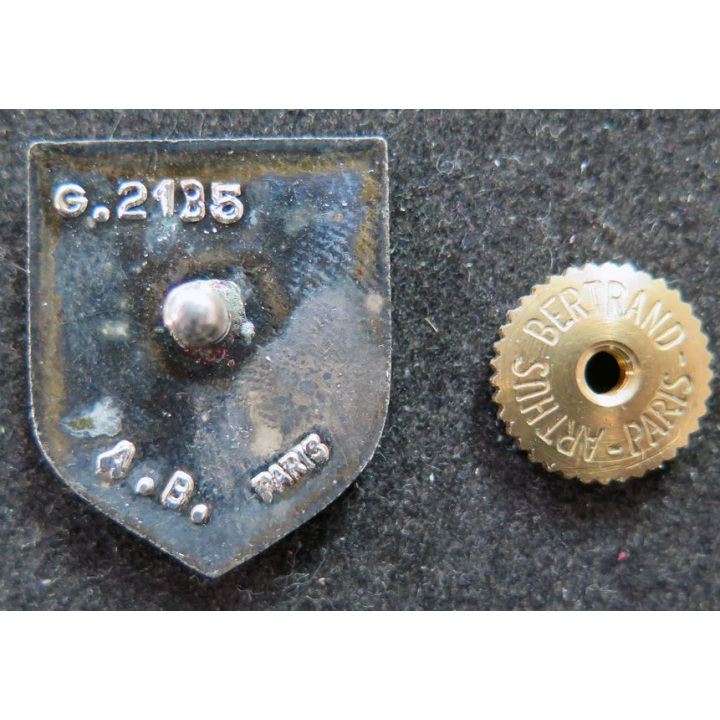 CCRG PICARDIE : cdt de circo régionale de la gend Picardie AB G. 2135 en émail