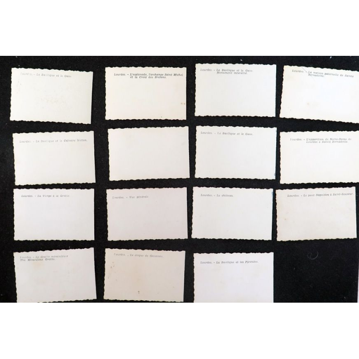 Lot de 15 cartes photographiques Lourdes en couleur 7 x 4,5 cm années 1950