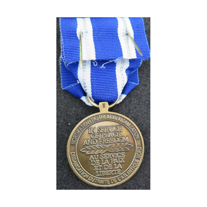 OTAN : médaille commémorative de l'OTAN avec barrette "ISAF" en Afghanistan