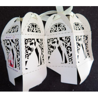 Petit sachet de marié en papier pour y mettre confettis