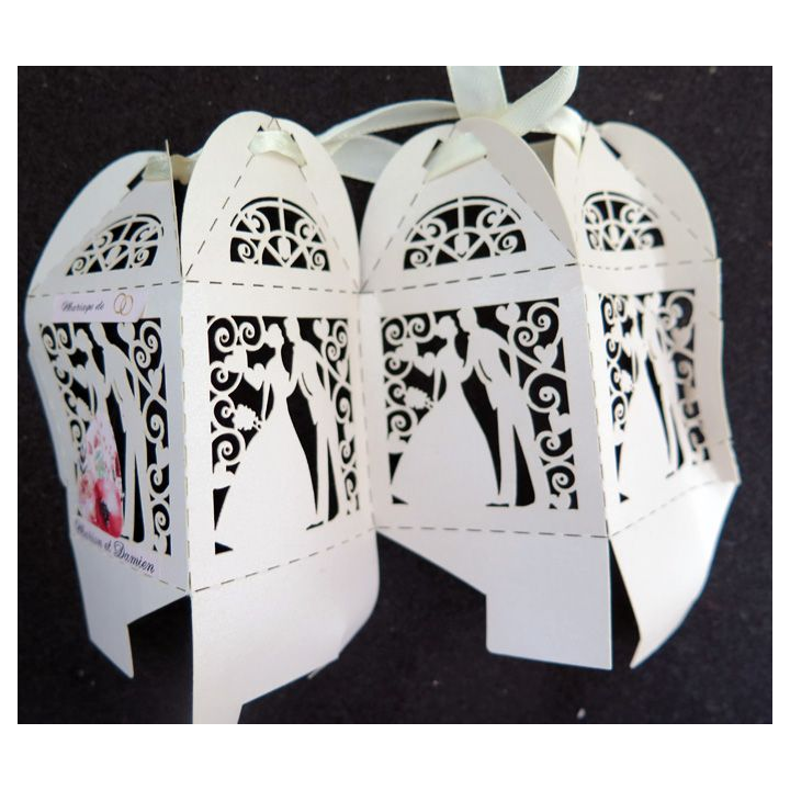 Petit sachet de marié en papier pour y mettre confettis