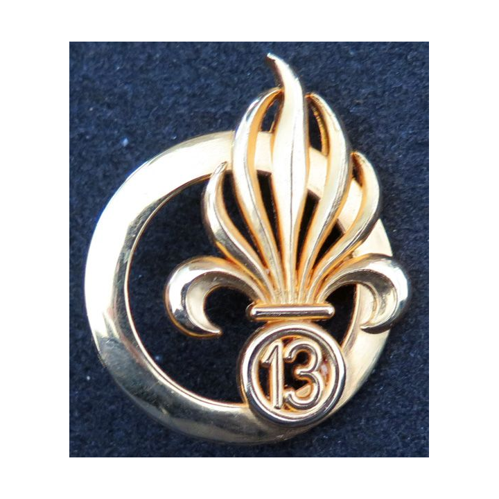 13° DBLE : insigne de béret de la 13° demi brigade de la Légion étrangère de fabrication Boussemart G. 4584 argenté