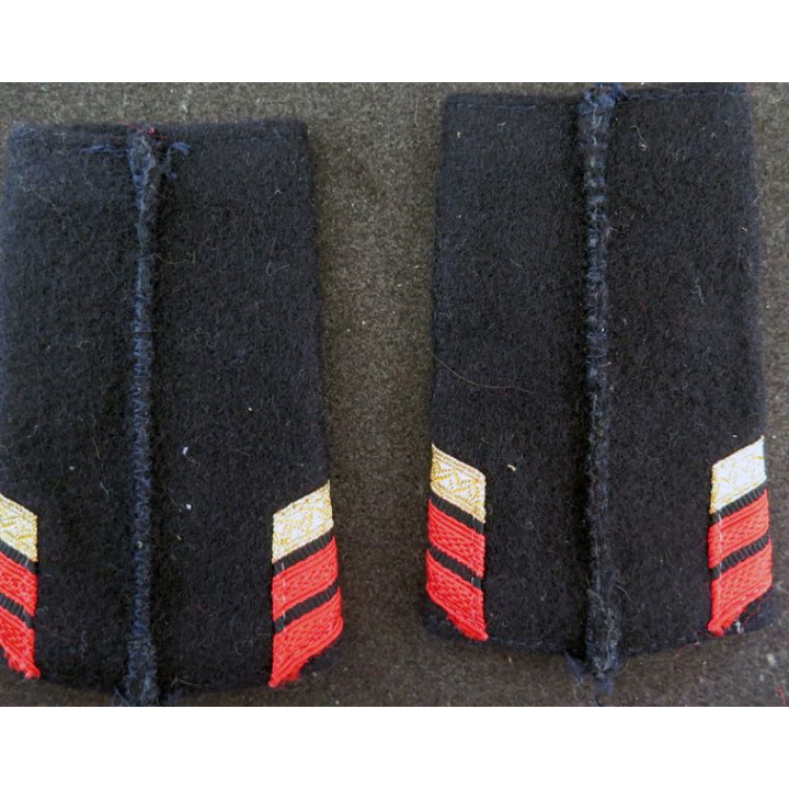 Paire de fourreau d'épaule de caporal chef appelé d'artillerie