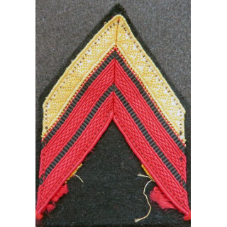 Galon de Caporal Chef PDL rouge et doré sur tissu bleu noir