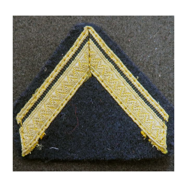 Galon de sergent ADL doré sur tissu  noir avec crochets