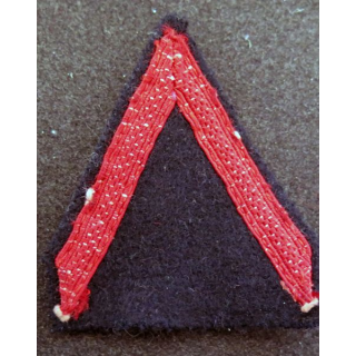 Galon de 1° Classe PDL rouge sur tissu  bleu noir