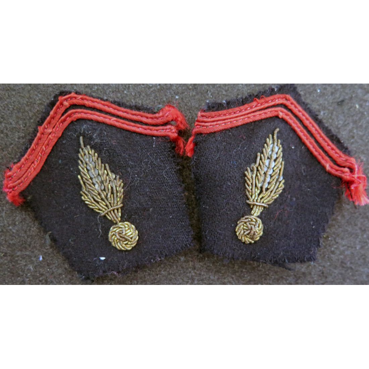 paire de soutache (insigne de col) de l'Infanterie en cannetille