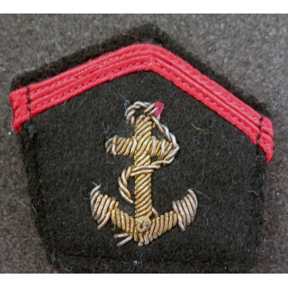 soutache (insigne de col) de l'Infanterie de Marine en cannetille avec crochets