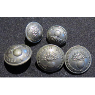 LOT de 5 vieux boutons métal argentés de veste d'uniforme de la gendarmerie nationale