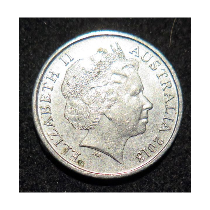 AUSTRALIE : pièce de 5 Cents Elizabeth II 2013 en cupronickel