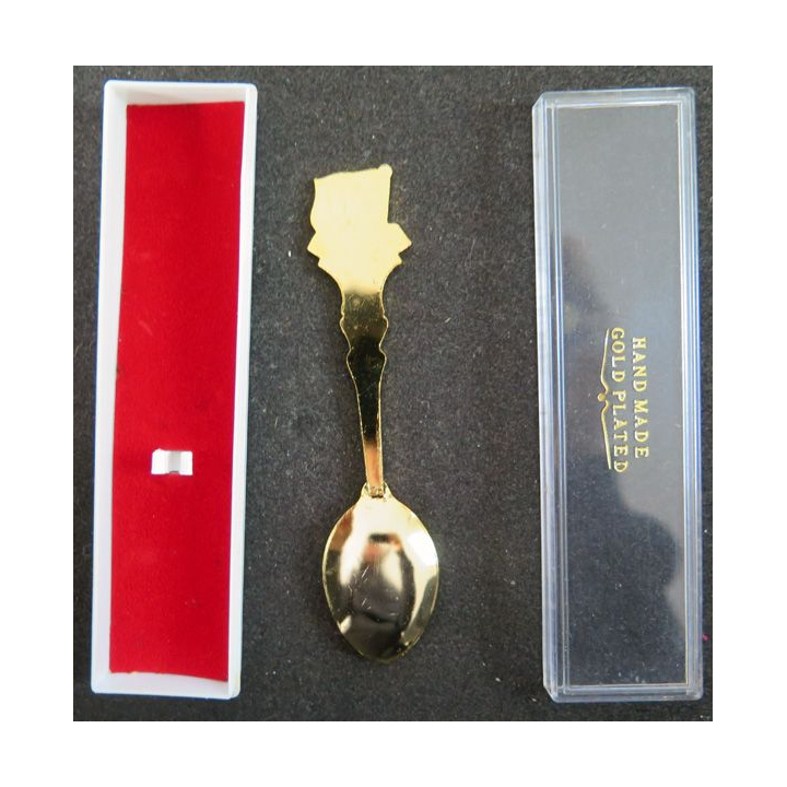 PETITE CUILLERE  de collection plaquée or d'Israël dans sa boite