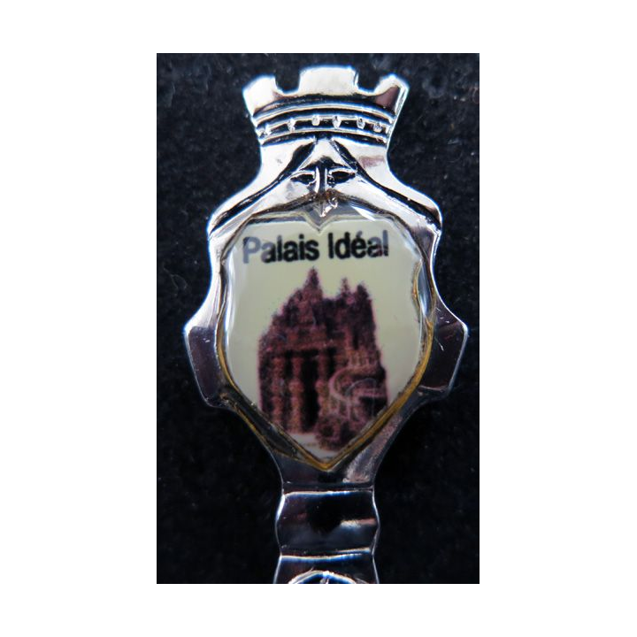 PETITE CUILLERE  de collection argentée de Palais Idéal dans sa boite