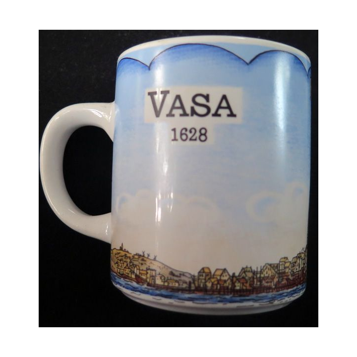 Mug en Grès de Vasa  1628 dimensions 7,5 x 9 cm hors anse