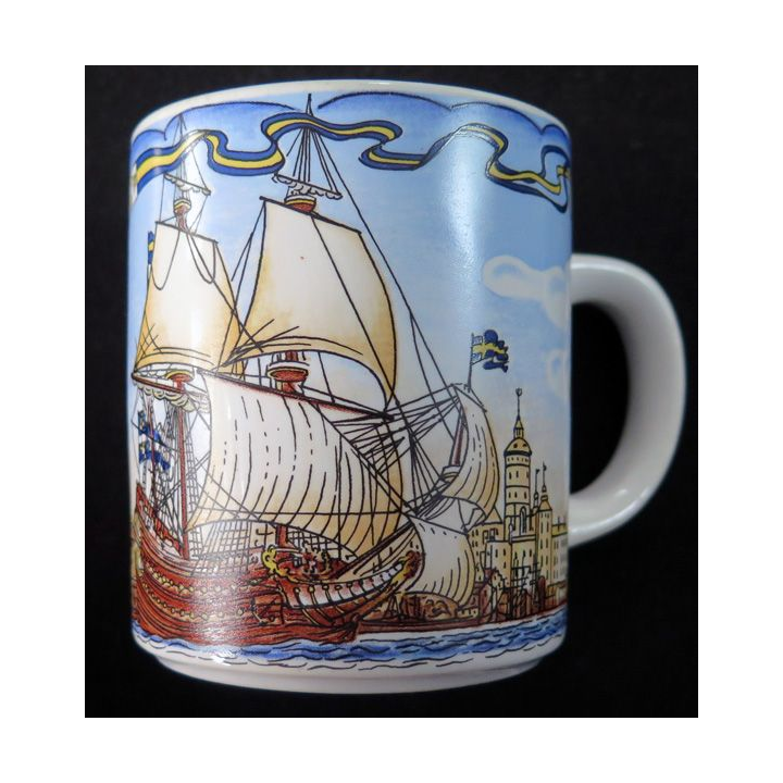 Mug en Grès de Vasa  1628 dimensions 7,5 x 9 cm hors anse