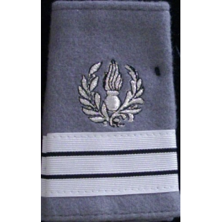 FOURREAU COMMISSARIAT : Fourreau de capitaine du commissariat sur fond gris clair