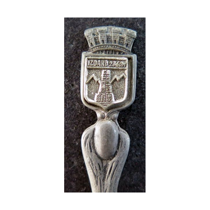 PETITE CUILLERE de collection argentée de IZOARD 2360 m
