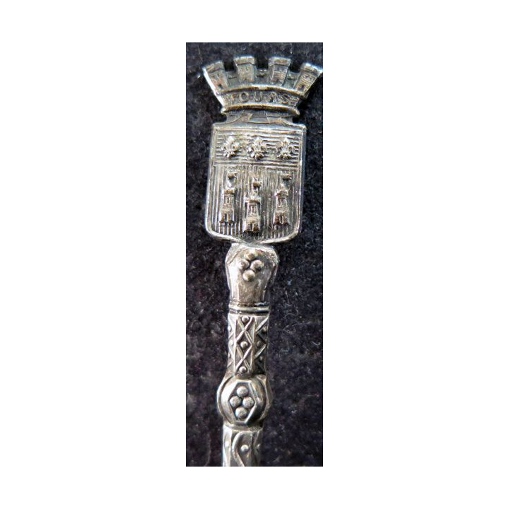 PETITE FOURCHETTE de collection plaquée argent de TOURS