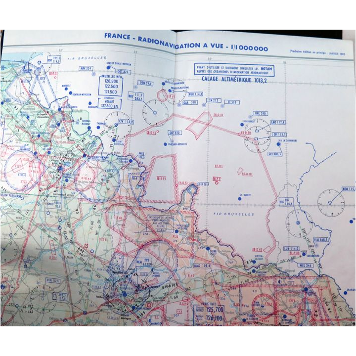 France : Radionavigation à vue 1/1 000 000 Feuille N - E 1982