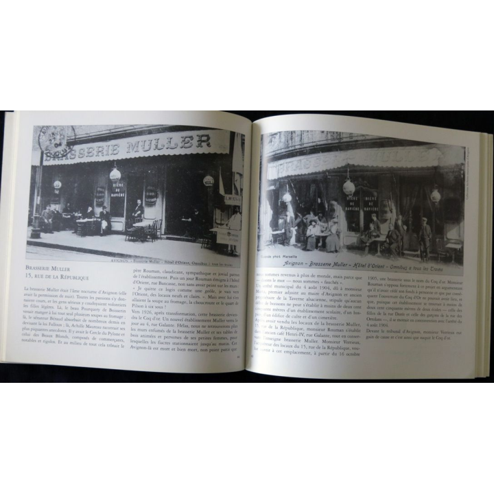 Les Cafés d'Avignon de Jean Mazet aux Editions Barthelemy Avignon