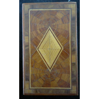 Boite en bois en marquetterie 14,7 x 8,7 x 5,7 cm 