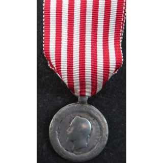 FRANCE : médaille commémorative d'Italie Napoléon III en argent (ruban non conforme)