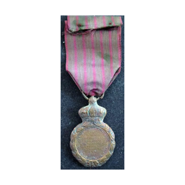 FRANCE : médaille de Sainte Hélène Napoléon Bonaparte 8 mai 1821 campagnes de 1792 à 1815 (3)
