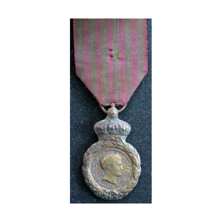 FRANCE : médaille de Sainte Hélène Napoléon Bonaparte 8 mai 1821 campagnes de 1792 à 1815 (3)