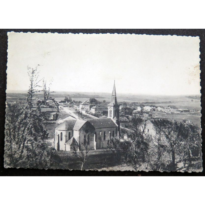 Carte postale de l'Eglise de Sancy et l'école des missions 1943