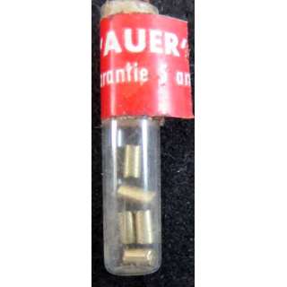 5 pierres à briquet "AUER" dans son tube en verre