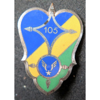 105° GALAT : insigne du 105° groupe de l'aviation légère de l'armée de terre Chobillon G. 1730 en émail
