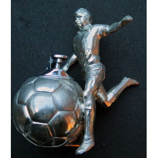 Briquet de table en forme de joueur de football 13,5 cm de hauteur 