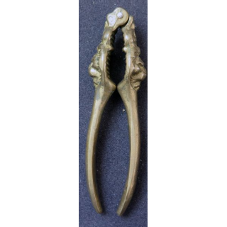 Casse noix en bronze tête de lion 14,5 cm de hauteur Vintage