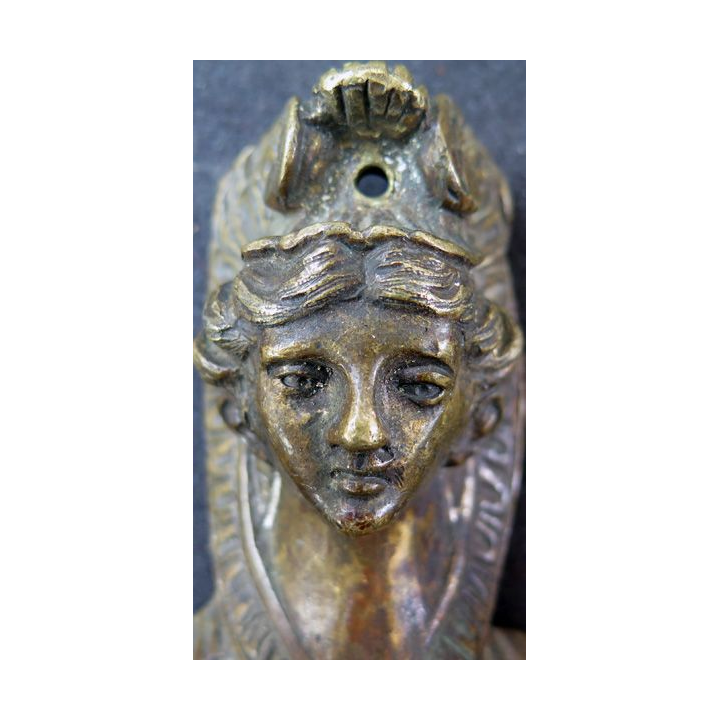Encoignure décoration de meuble en bronze tête de femme 19 cm de hauteur  Vintage