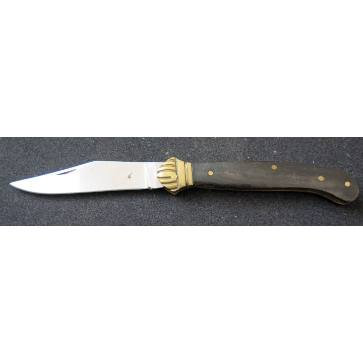 Couteau en acier et laiton manche en bakélite ? longueur 11,5 cm