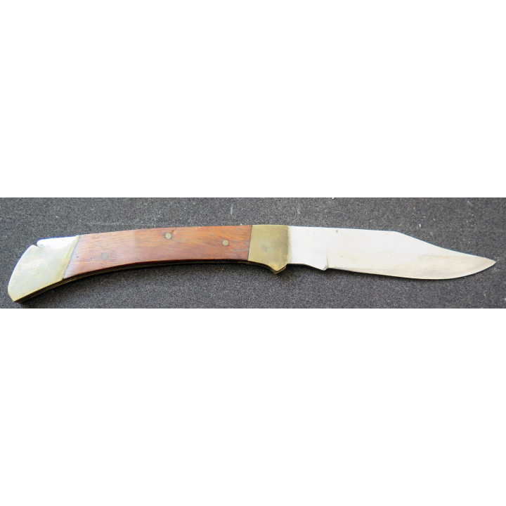 Couteau pakistanais à cran d'arrêt en acier inox manche en bois et laiton longueur repliée 12 cm