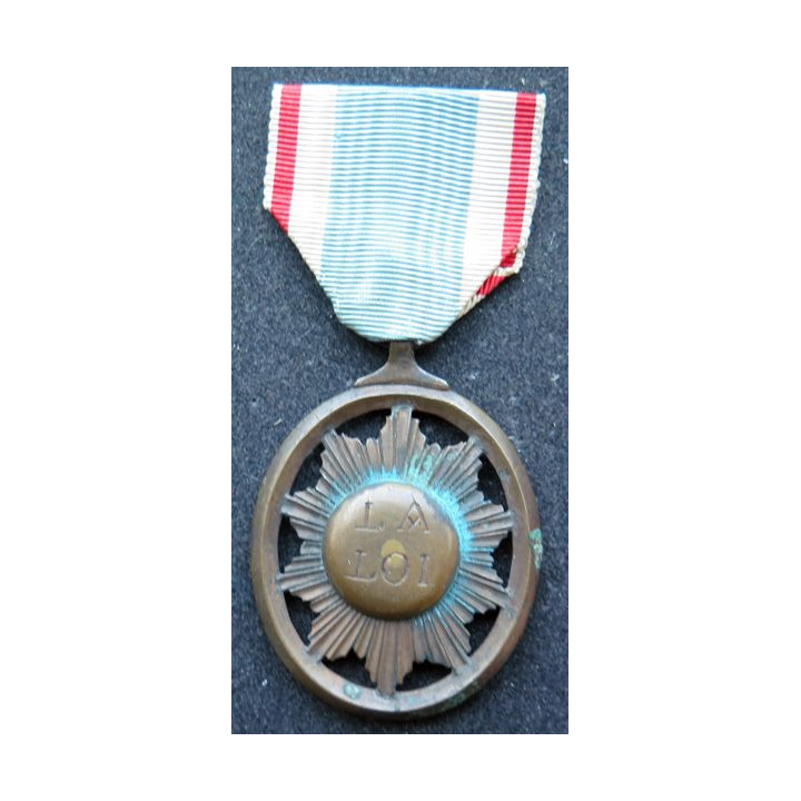 FRANCE : Très rare médaille d'office de juge LA LOI 1792-1804