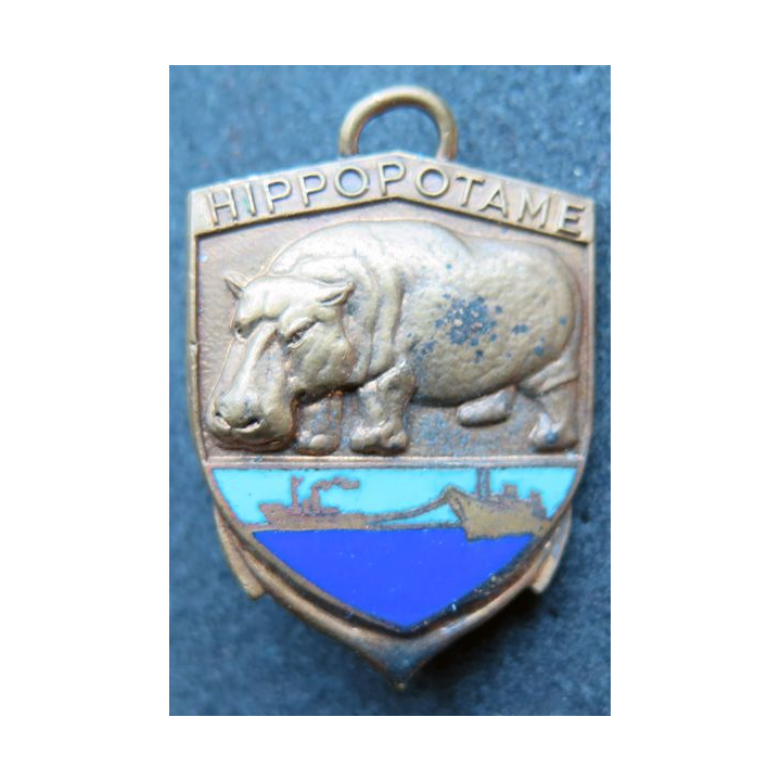 HIPPOPOTAME :  Insigne du remorqueur Hippopotame Augis en émail