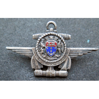 ARROMANCHES : Porte avions Arromanches (courtois non mentionné) en émail