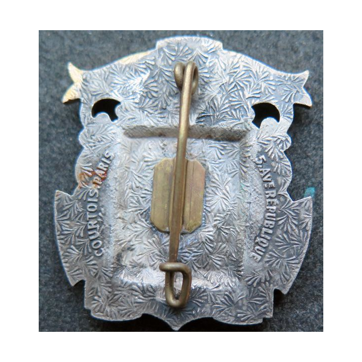 JEAN BART : insigne du bâtiment de ligne Jean Bart Courtois émail