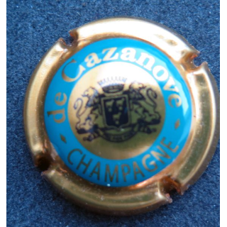 Capsule Muselet de bouteille de champagne De CAZANOVE n° 19a cercle iet contour or foncé "C" ouvert