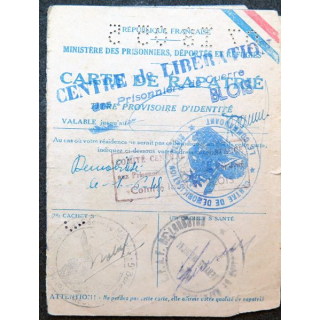 Carte de rapatrié du centre de libération ds prisonniers de guerre de Blois 19 novembre 1945