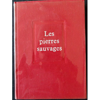 Les pierres sauvages de Fernand Povillon aux Editions du Seuil