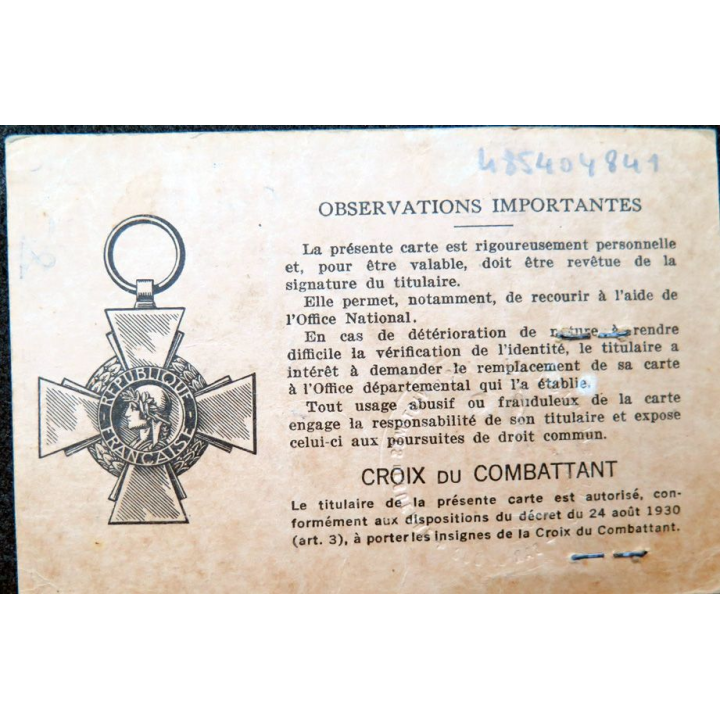 Carte de Combattant attribuée à M. Lavoyer en 1948