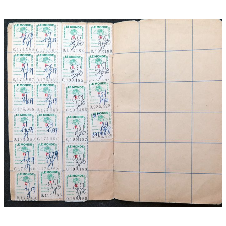 Lot de 142 timbres de l'assurance Le Monde allant du 21.02.1949 au 05/12/1960
